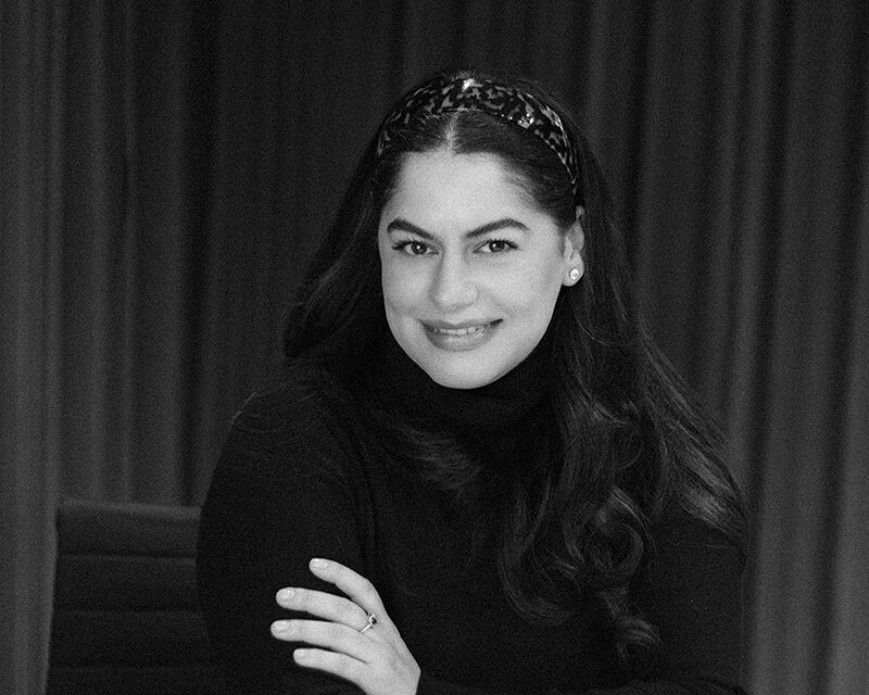 Liz Eswein is the visual content creator behind the photographic tribute to life in the Big Apple @newyorkcity on Instagram.